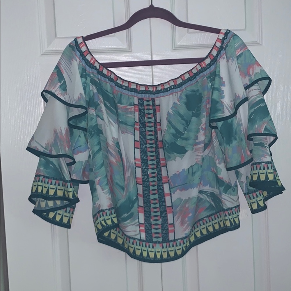 shirt - Picture 2 of 3
